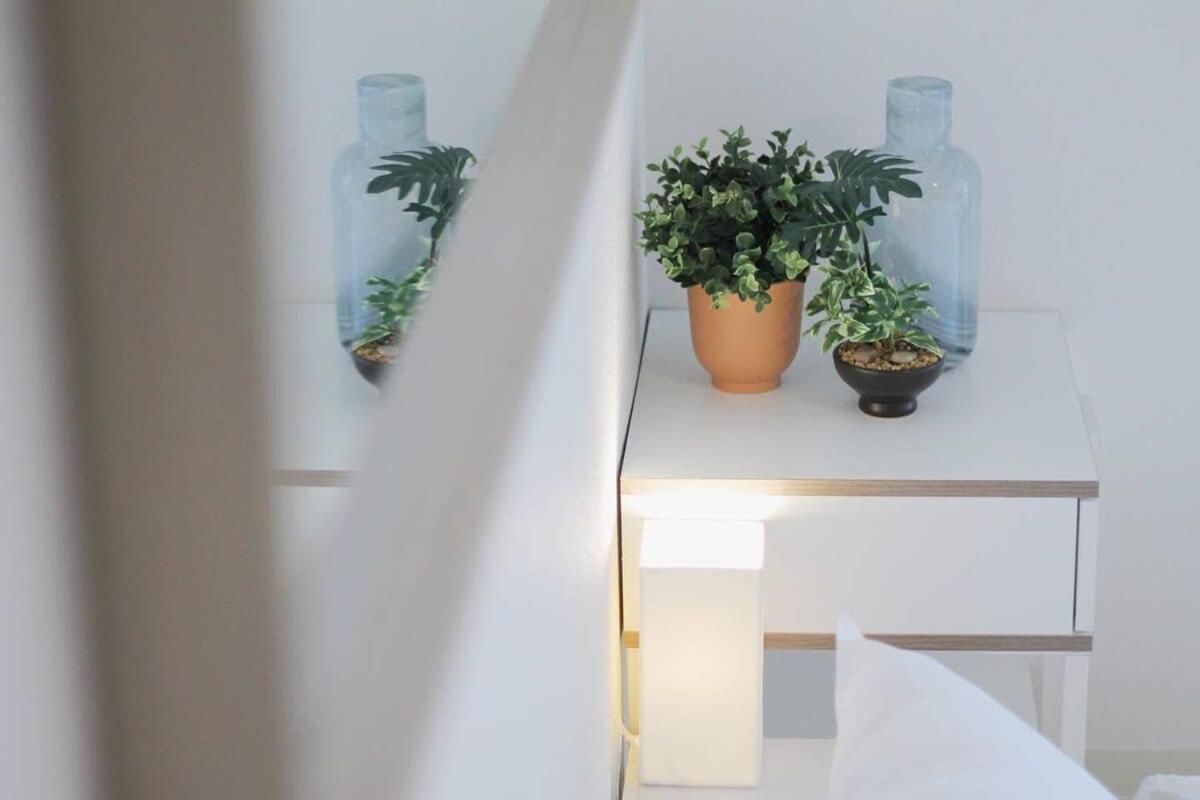 NewlyBuild 2 bedrm Apt 2 mins Baseball Museum 4ppl Hiroshima Exterior foto